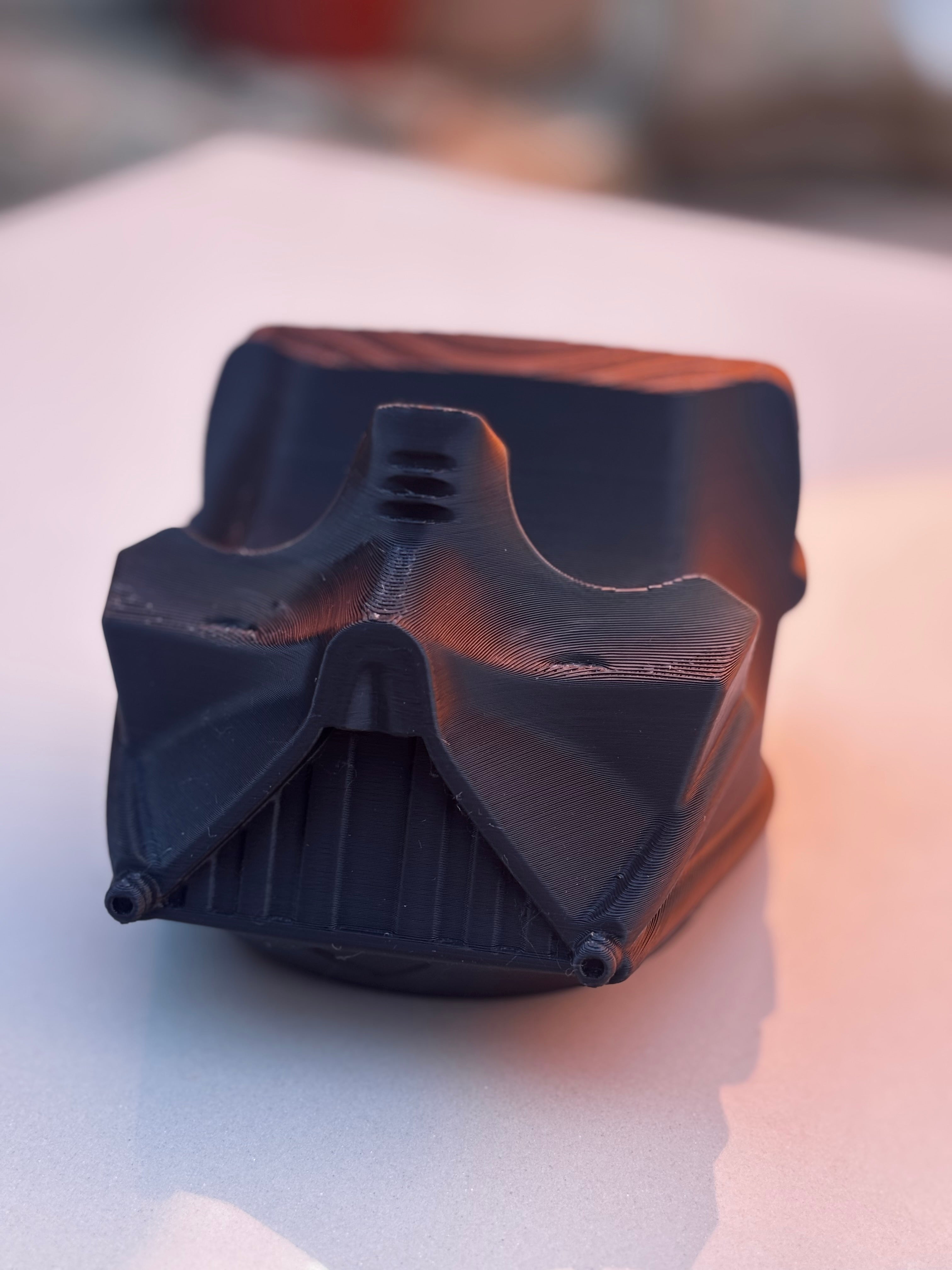 Soporte para Mando de PS5 Diseño Darth Vader